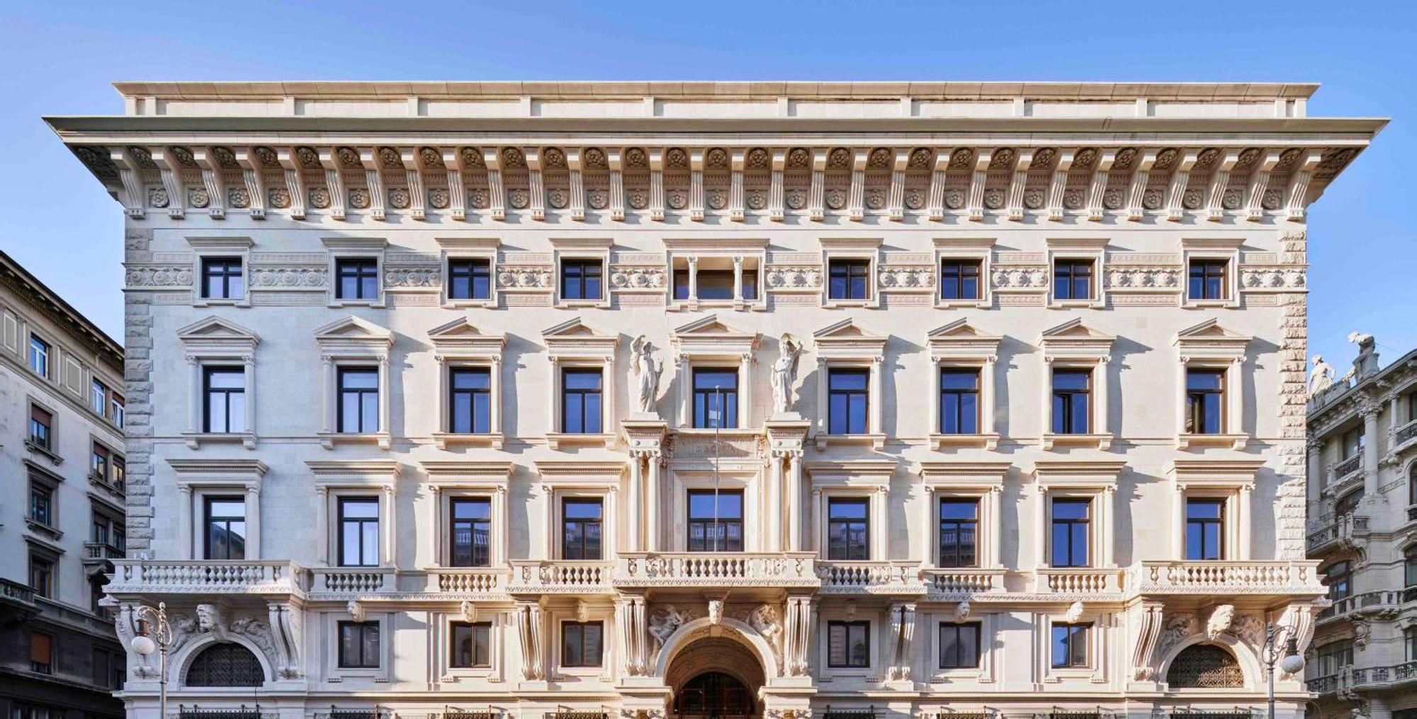 Doubletree By Hilton Trieste Exterior photo